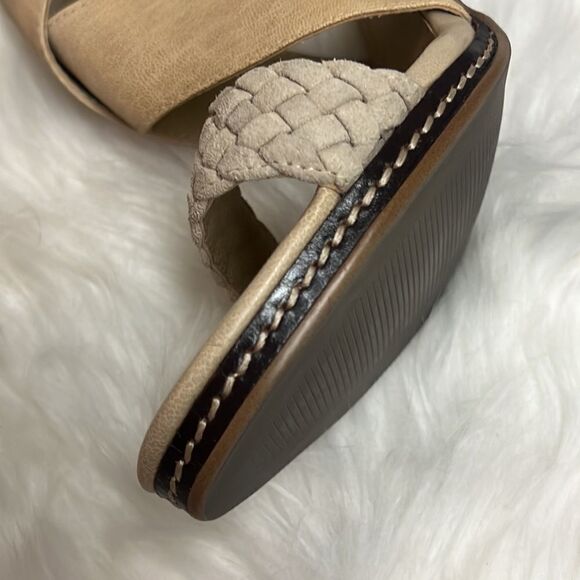 LEVITY Suede Soft Leather Eucalipto Tory Taupe Braided Crisscross Heels BIN 13 - Picture 3 of 10